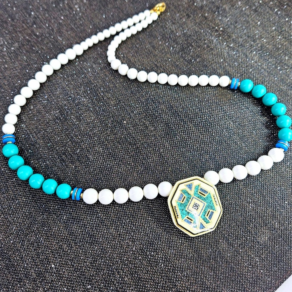 Vintage Southwestern Geometric Enamel Pendant Beaded Necklace White Teal Blue